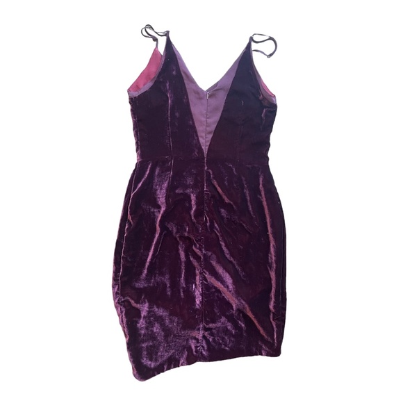 Adelyn Rae Francine Velvet Dress - Size Small - Picture 5 of 12